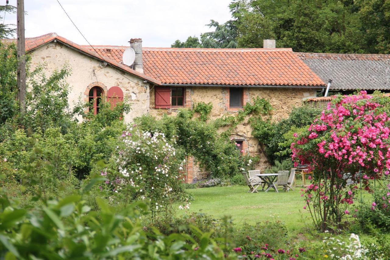 Domaine Des Roches Blanches Villa Le Pin  Exteriör bild