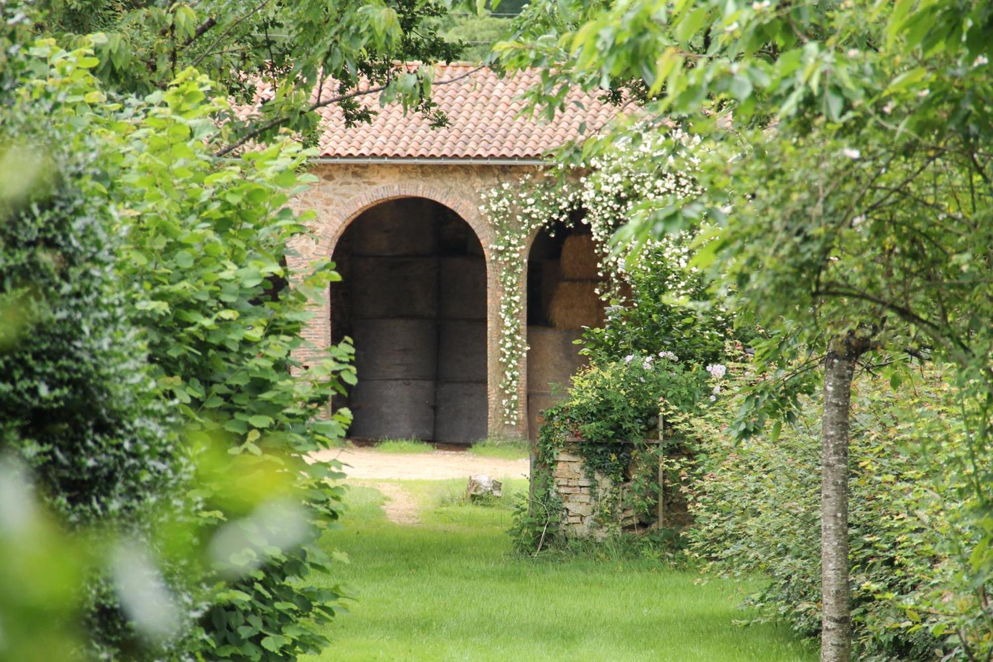 Domaine Des Roches Blanches Villa Le Pin  Exteriör bild